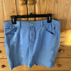 Blue Denim Skirt sturdy in light blue